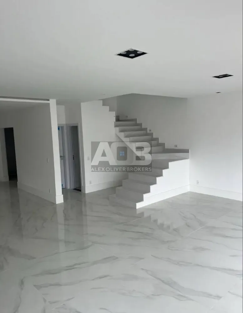 Casa, 3 quartos, 350 m² - Foto 2
