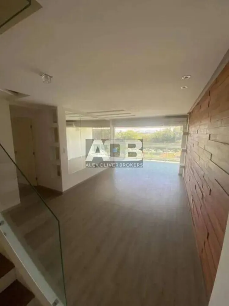 Apartamento, 3 quartos, 229 m² - Foto 2