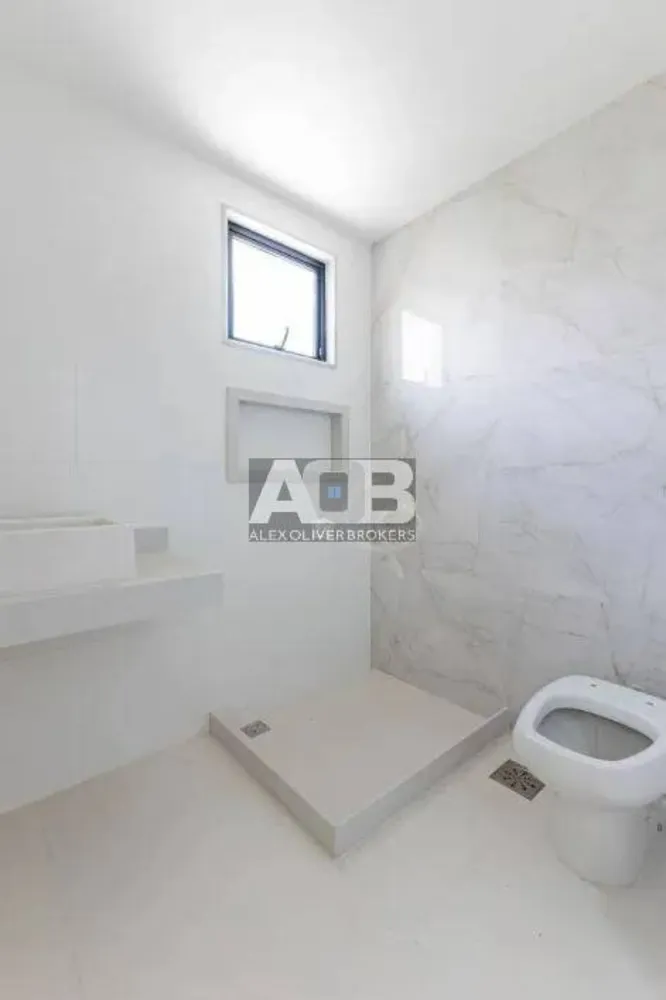 Casa, 4 quartos, 350 m² - Foto 9