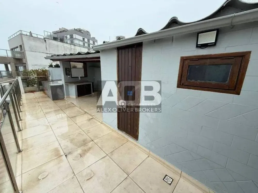 Cobertura, 3 quartos, 222 m² - Foto 4
