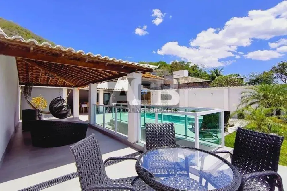 Casa, 4 quartos, 325 m² - Foto 2