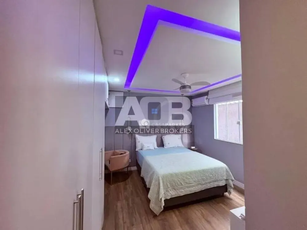 Casa, 4 quartos, 325 m² - Foto 21
