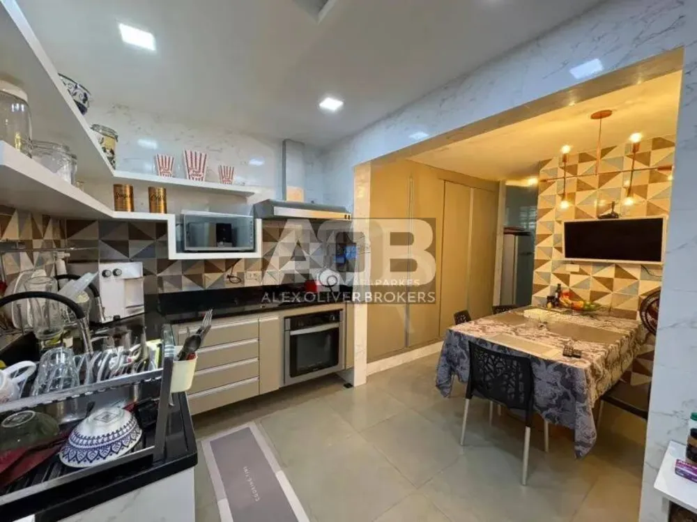 Casa, 4 quartos, 325 m² - Foto 10