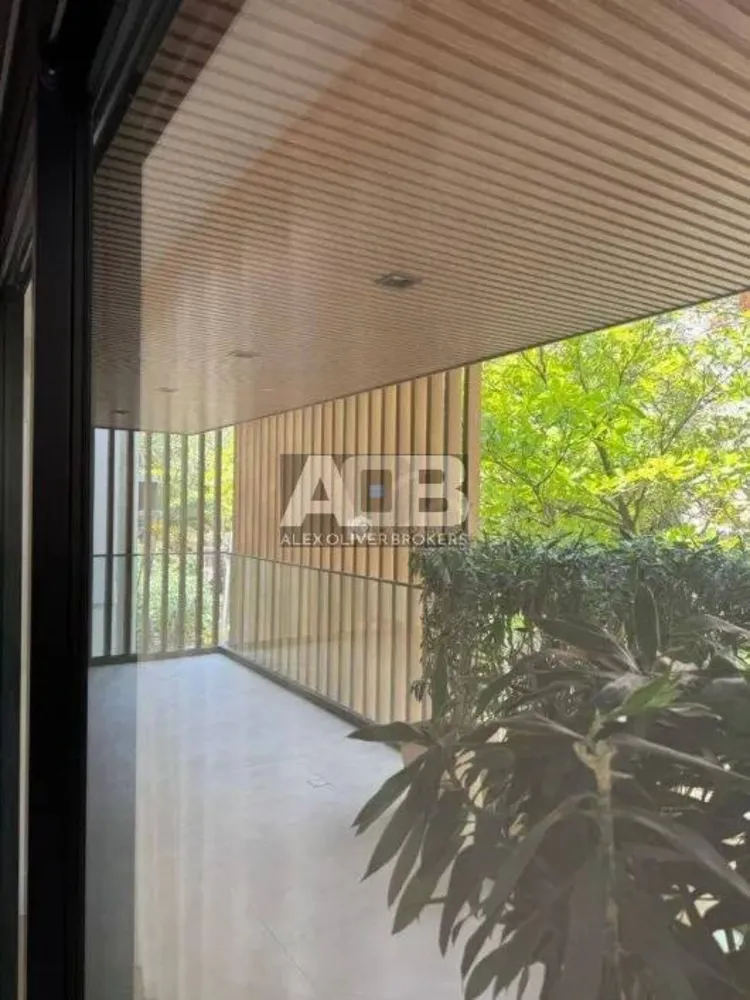 Apartamento, 3 quartos, 167 m² - Foto 2