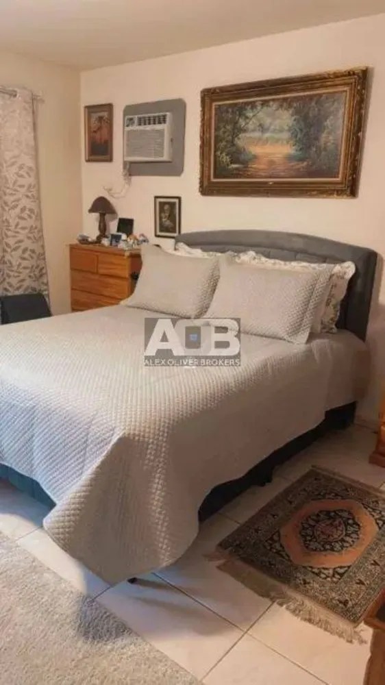 Casa, 5 quartos, 249 m² - Foto 10