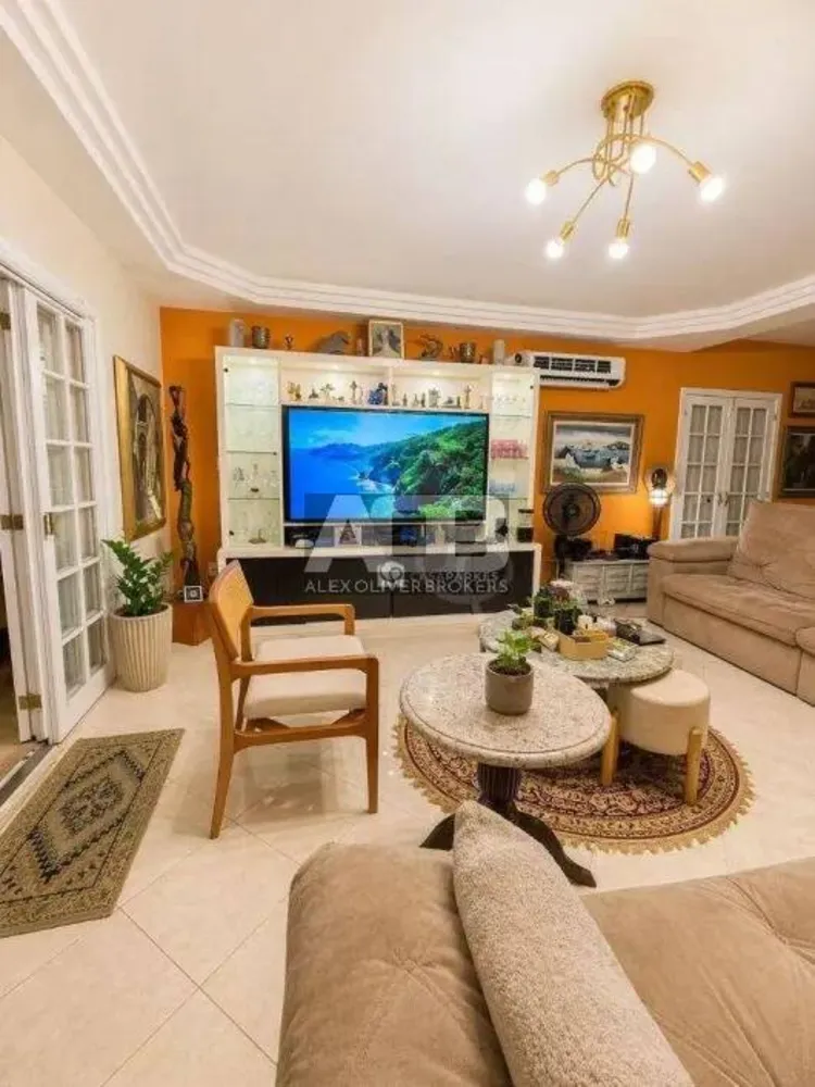 Casa, 5 quartos, 249 m² - Foto 4