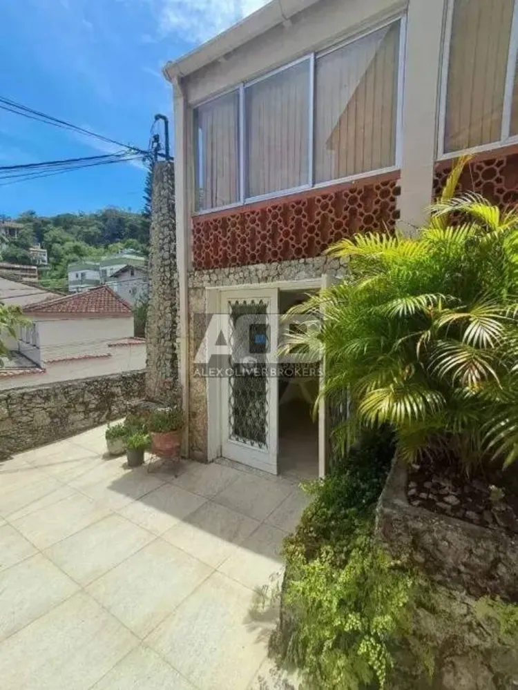 Casa, 4 quartos, 200 m² - Foto 1