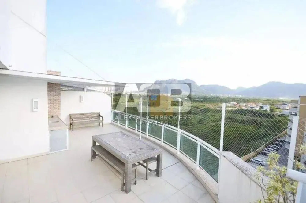 Cobertura, 3 quartos, 195 m² - Foto 4