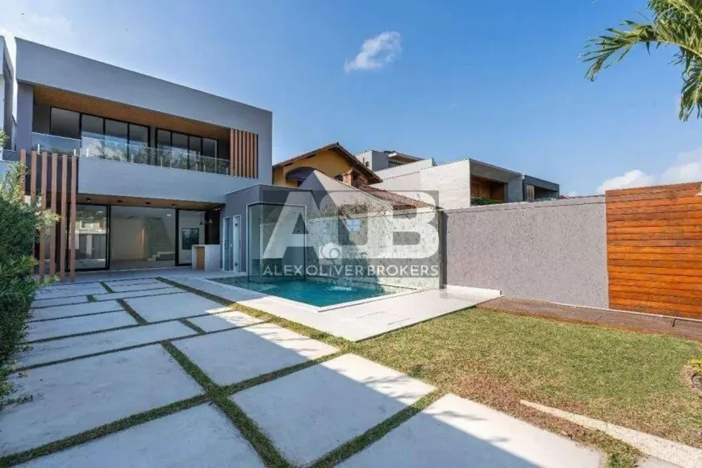 Casa, 5 quartos, 350 m² - Foto 1