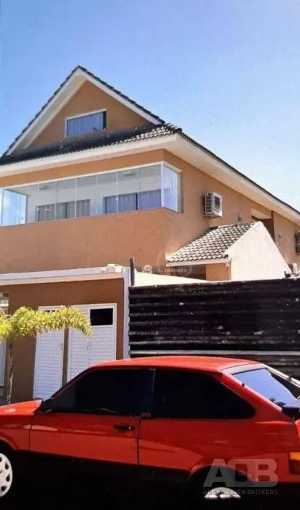 Casa, 4 quartos, 316 m² - Foto 1