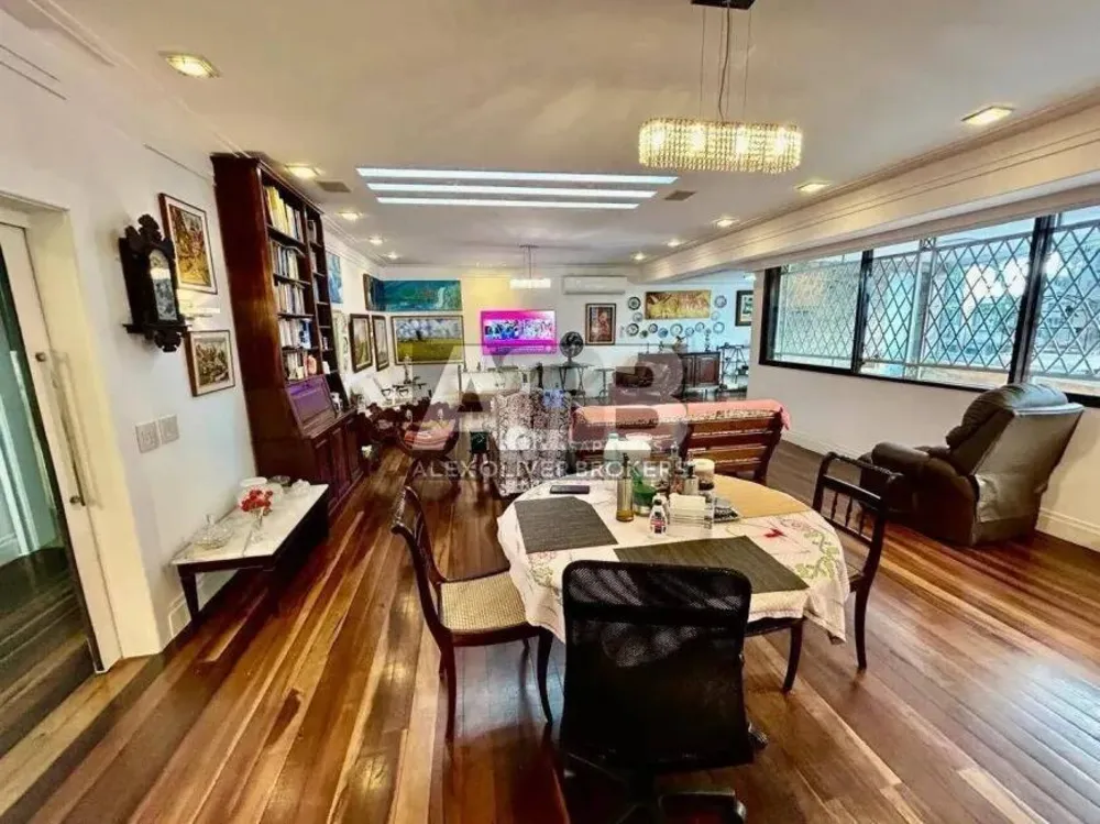 Apartamento, 4 quartos, 230 m² - Foto 1