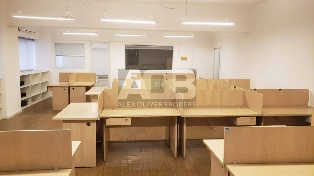 Sala-Conjunto, 300 m² - Foto 1