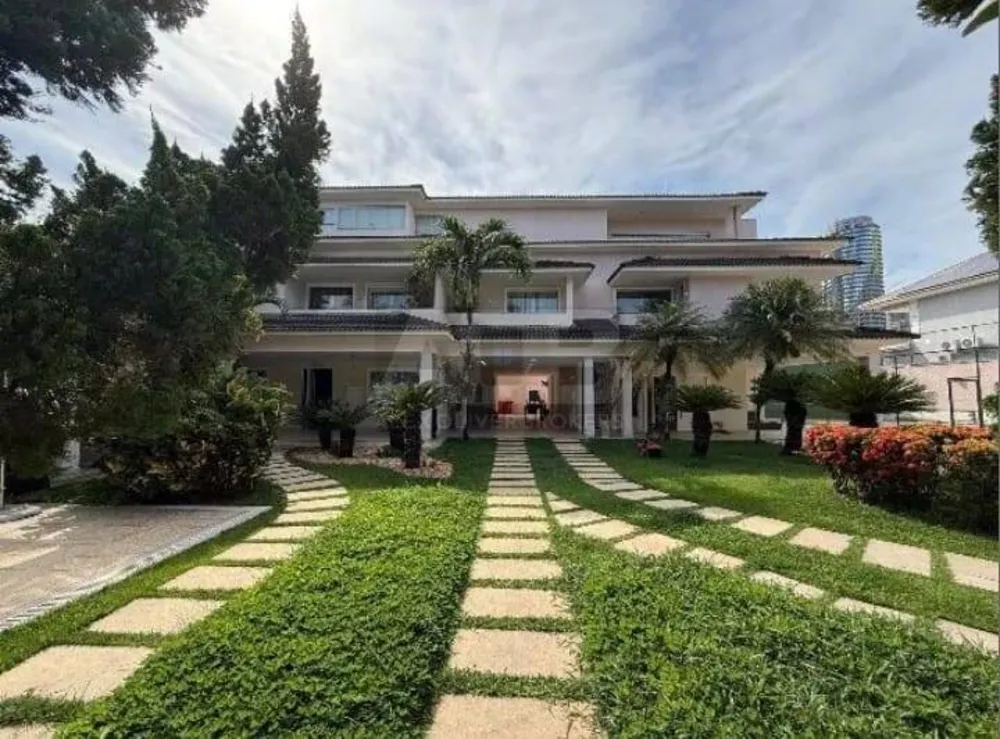 Casa, 5 quartos, 1350 m² - Foto 1