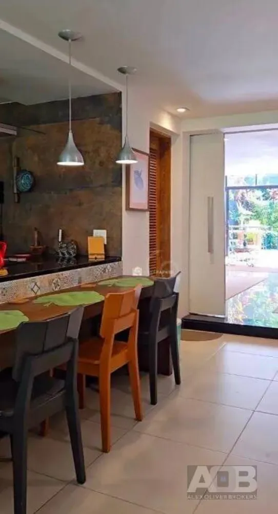 Casa, 4 quartos, 238 m² - Foto 9