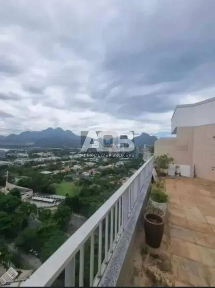 Cobertura, 3 quartos, 145 m² - Foto 2