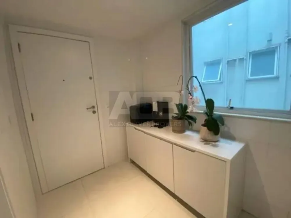 Apartamento, 3 quartos, 230 m² - Foto 32