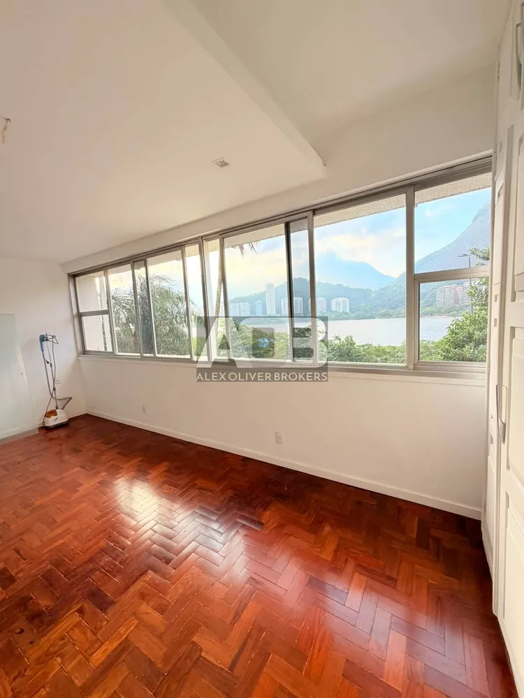 Apartamento, 3 quartos, 170 m² - Foto 2