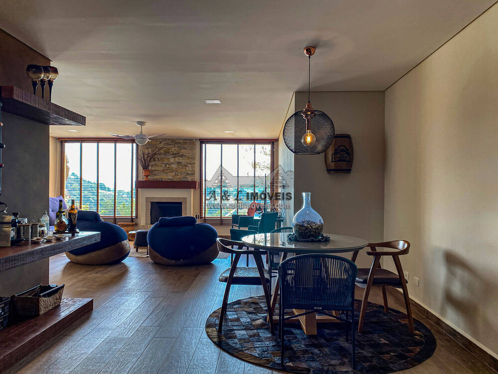 Casa de Condomínio à venda com 5 quartos, 565m² - Foto 2