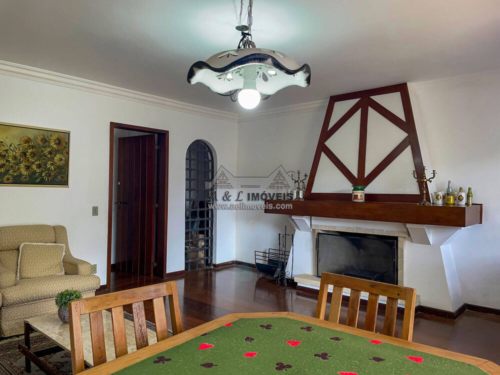 Casa, 4 quartos, 315 m² - Foto 2