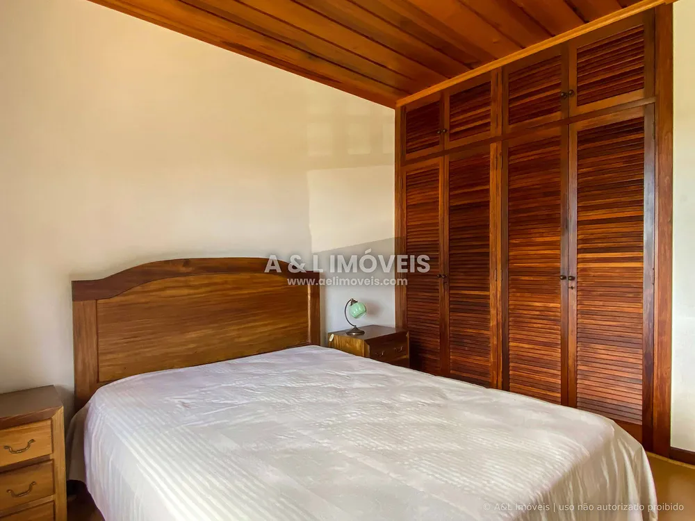 Casa, 3 quartos, 228 m² - Foto 9