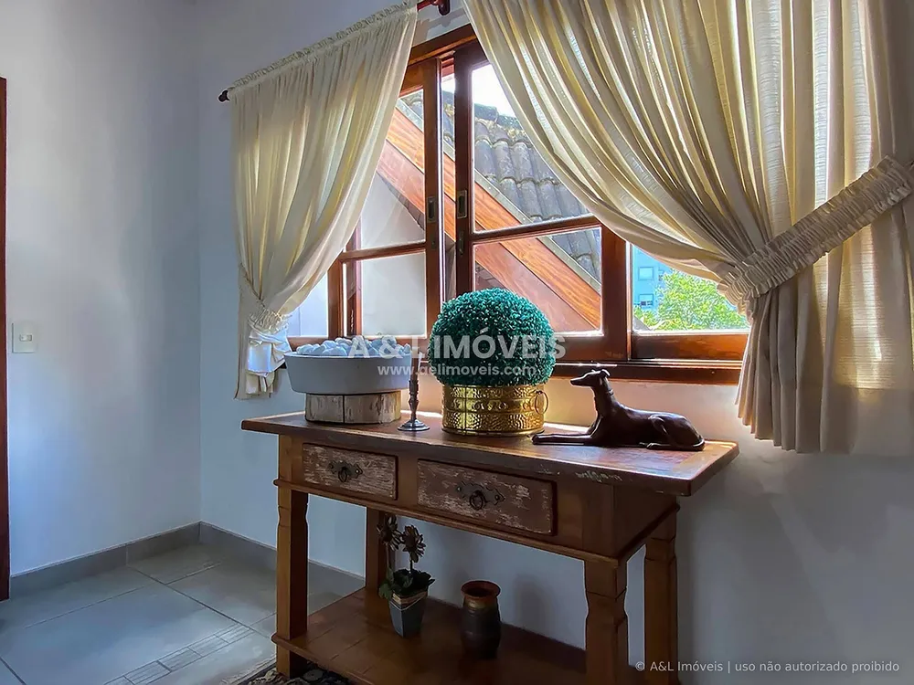 Apartamento, 3 quartos, 150 m² - Foto 2