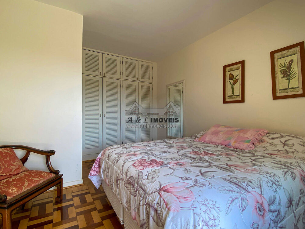 Casa, 6 quartos, 700 m² - Foto 1