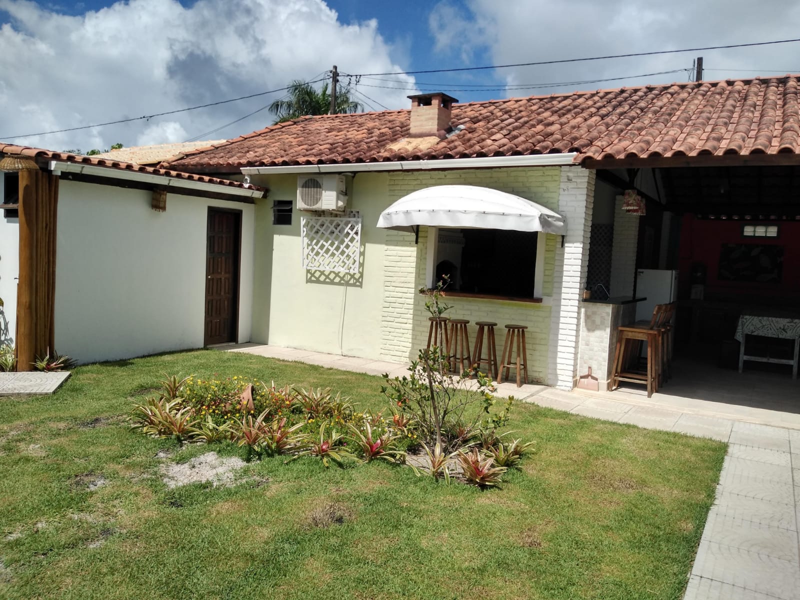 Casa à venda e aluguel com 5 quartos, 300m² - Foto 14