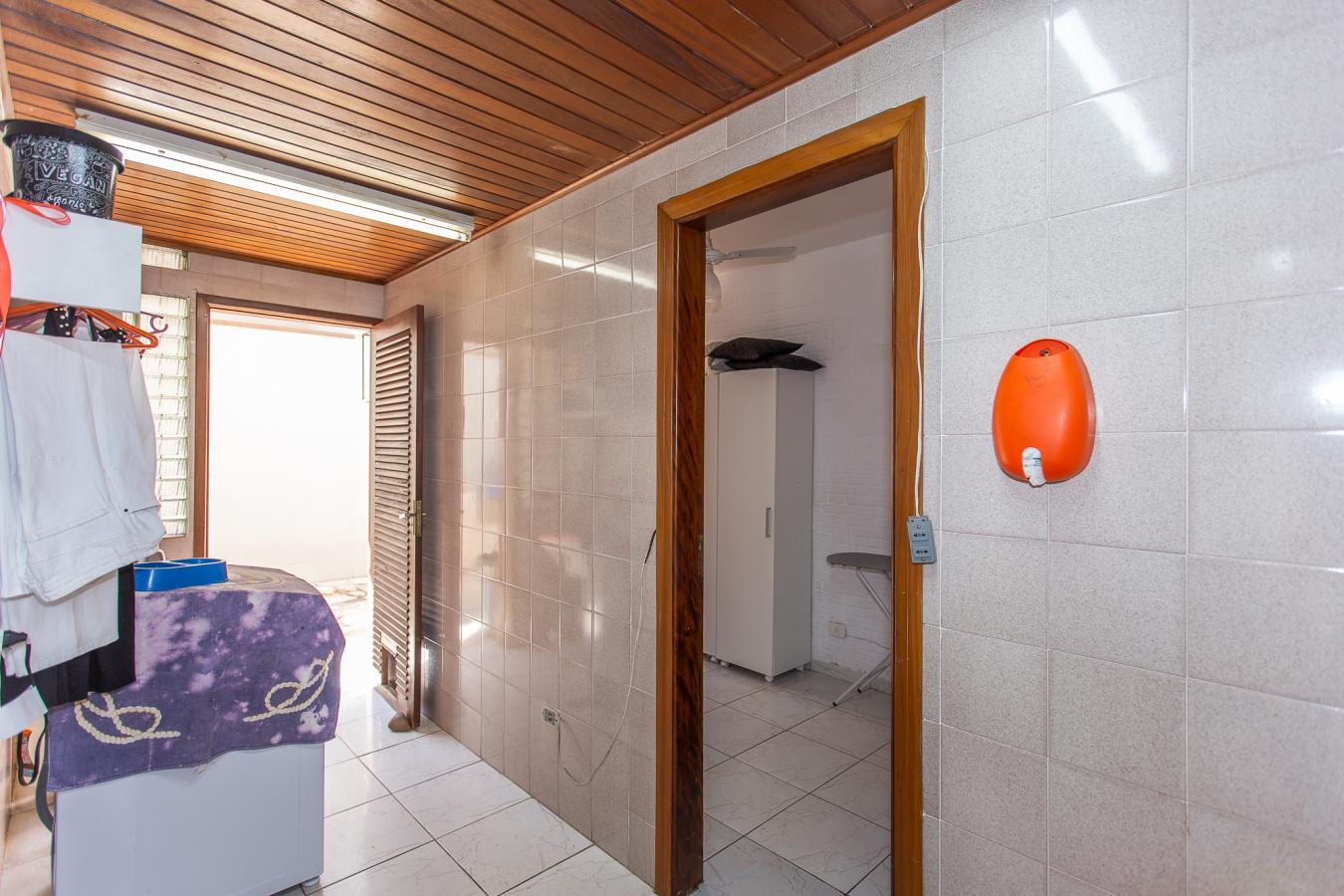 Casa à venda com 4 quartos, 360m² - Foto 5