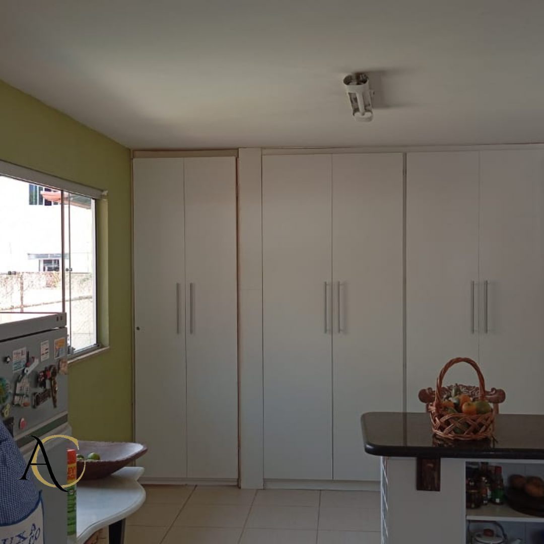 Casa à venda com 4 quartos, 360m² - Foto 43