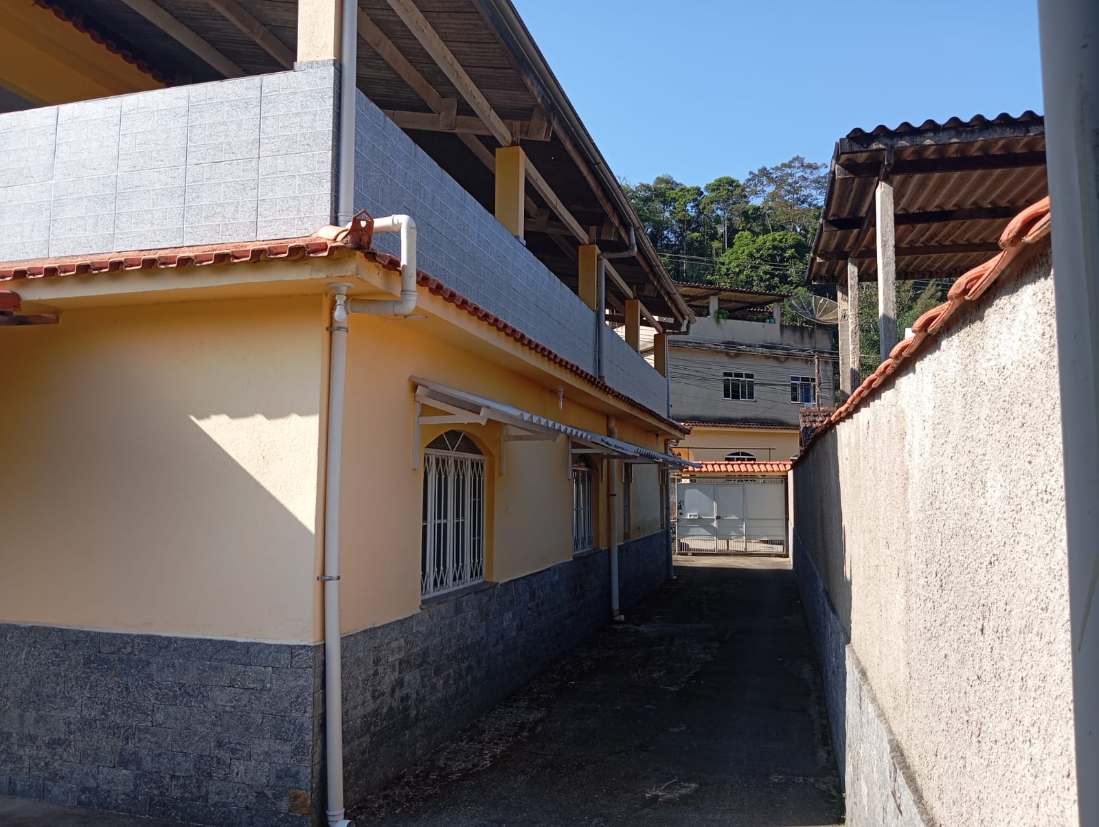 Casa à venda com 4 quartos, 300m² - Foto 17