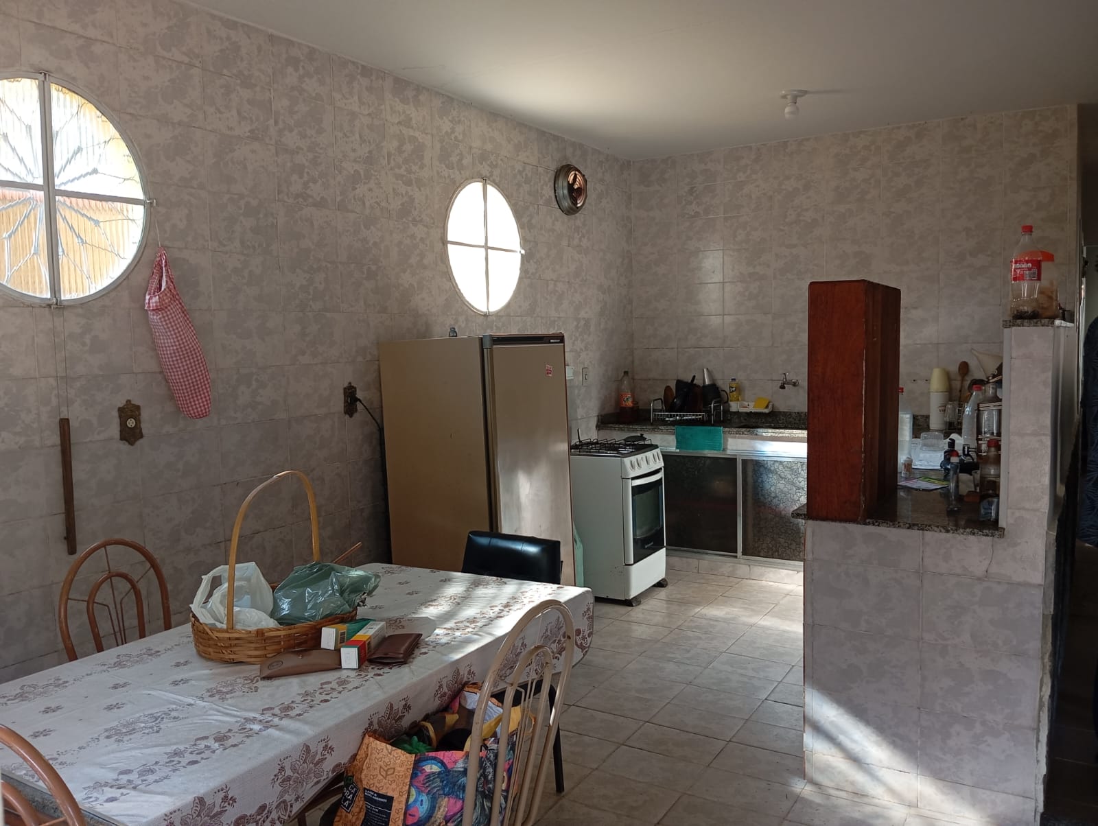 Casa à venda com 4 quartos, 300m² - Foto 9