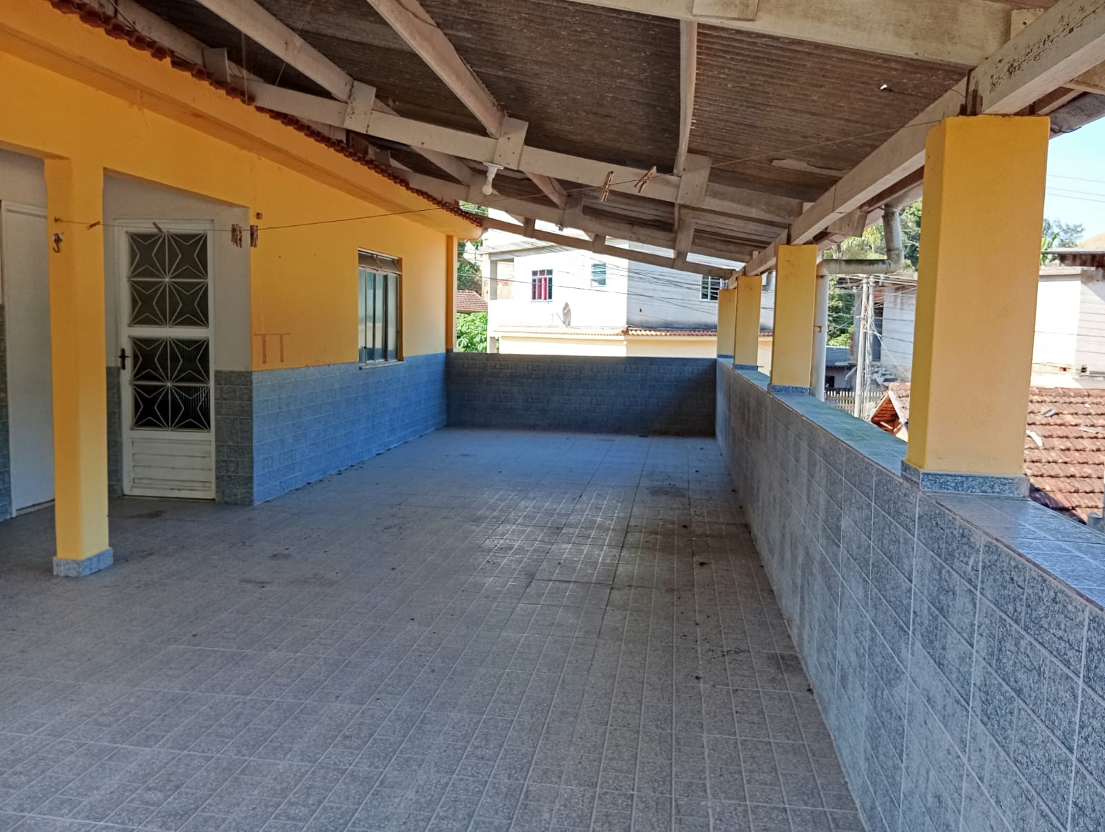 Casa à venda com 4 quartos, 300m² - Foto 35