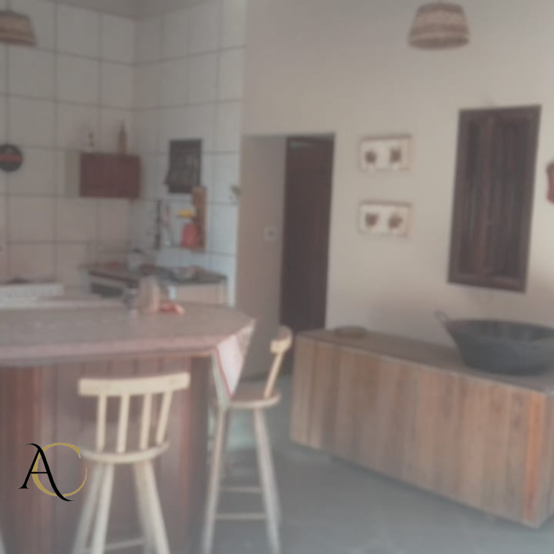 Casa à venda com 3 quartos, 271m² - Foto 5