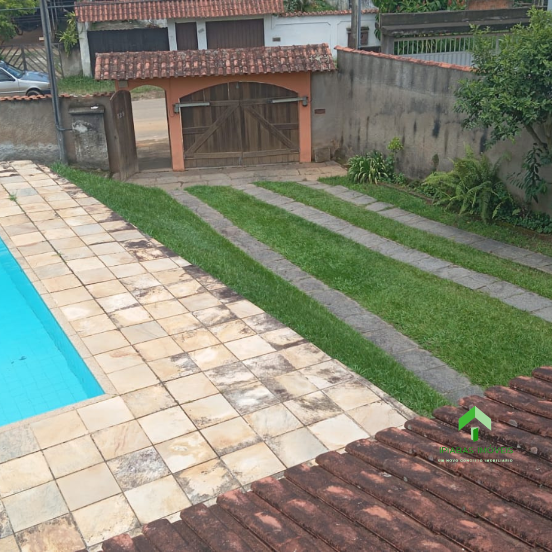 Casa à venda com 3 quartos, 200m² - Foto 8