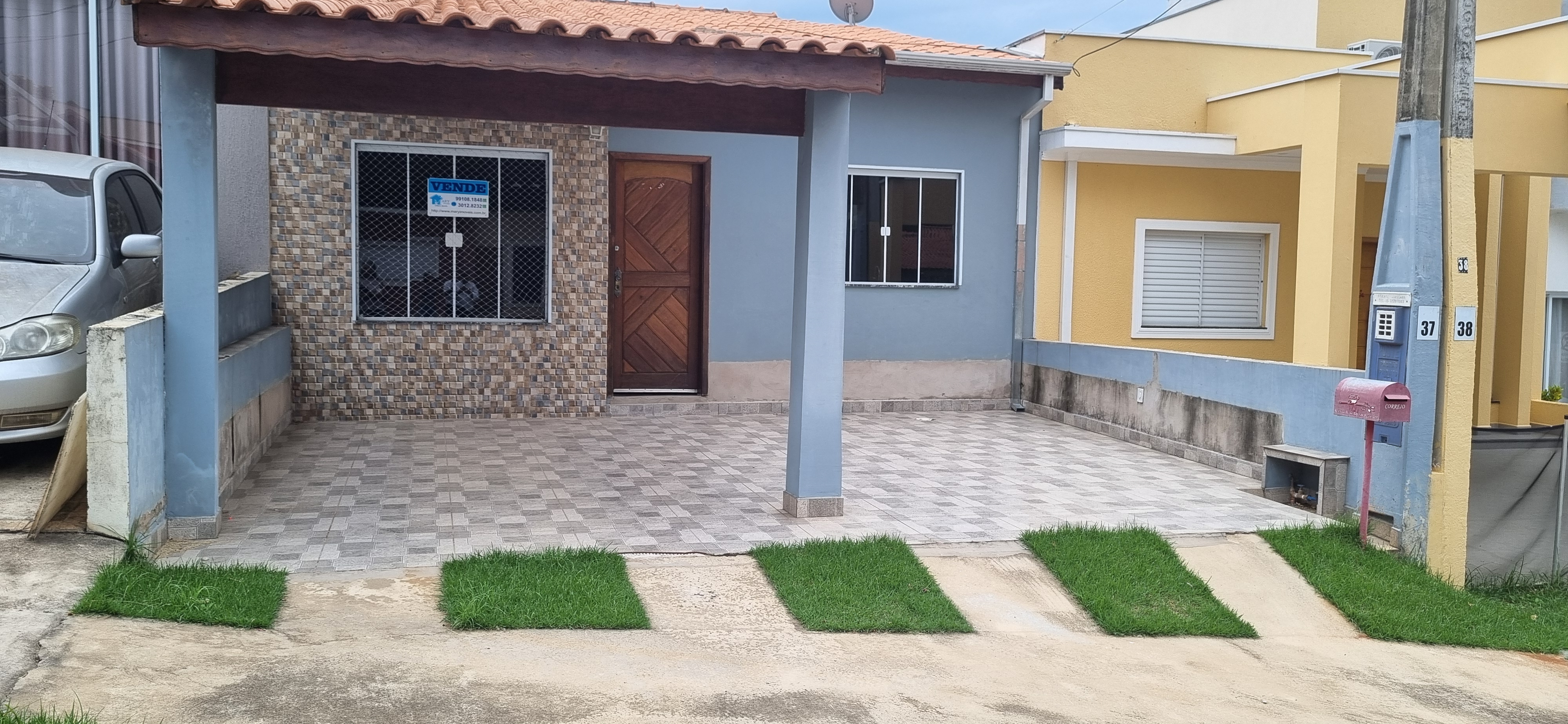 Casa de Condomínio à venda com 3 quartos, 99m² - Foto 1