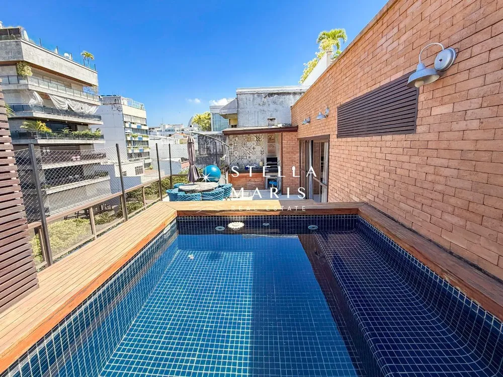 Cobertura, 3 quartos, 180 m² - Foto 1