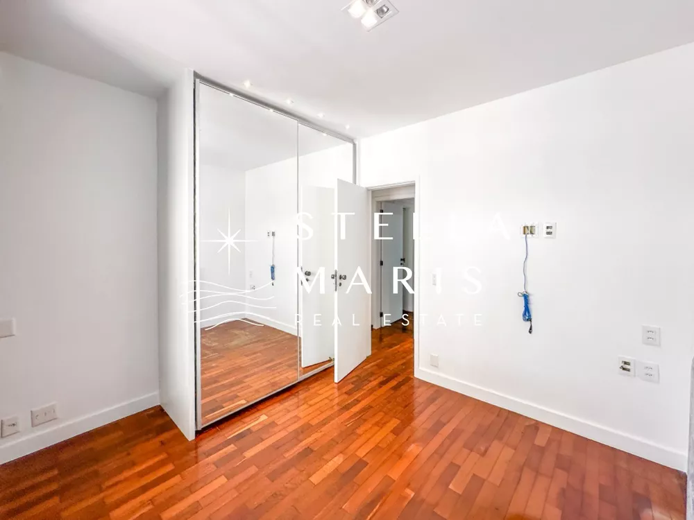 Apartamento, 4 quartos, 230 m² - Foto 1