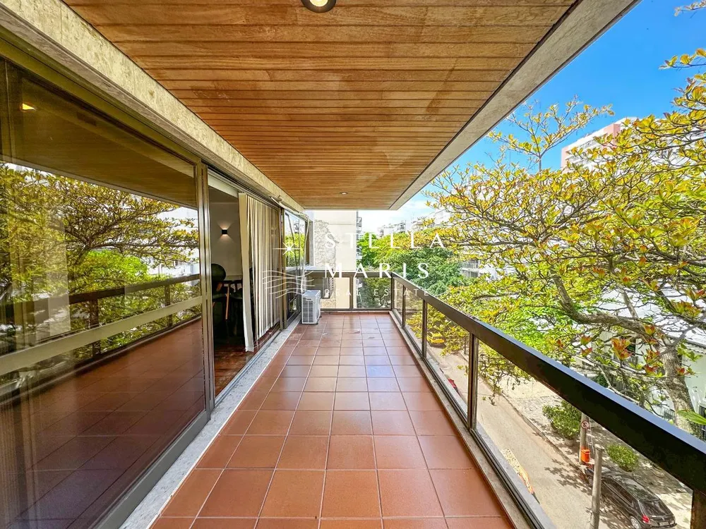 Apartamento, 3 quartos, 150 m² - Foto 1