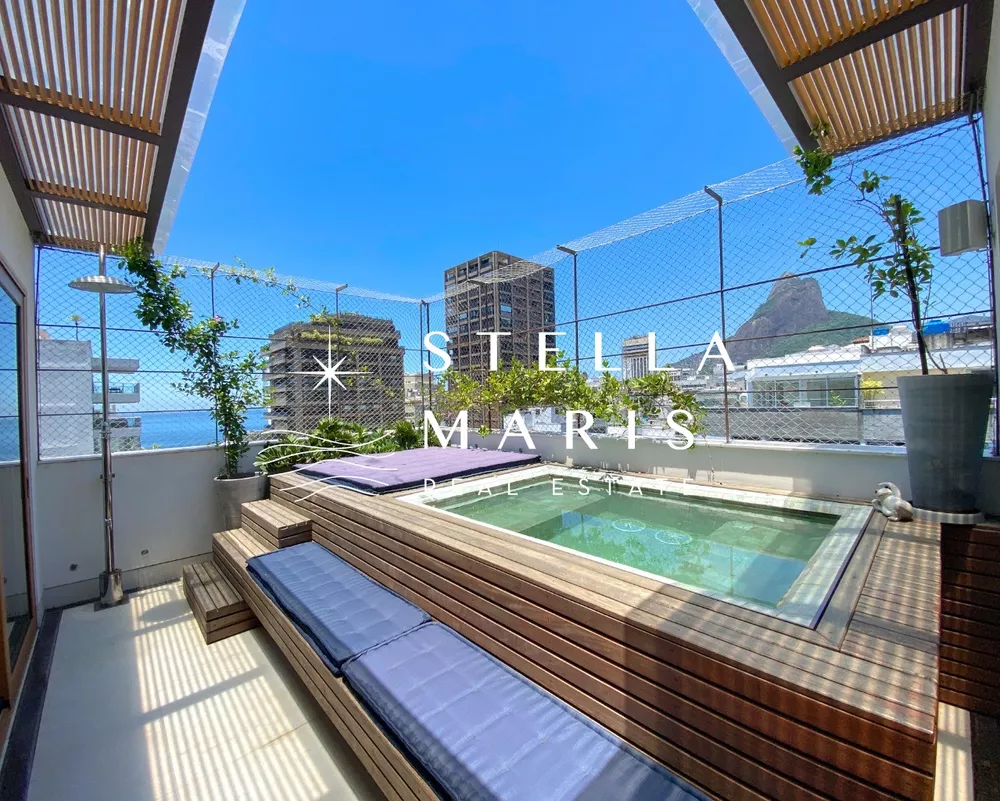 Cobertura, 3 quartos, 213 m² - Foto 1