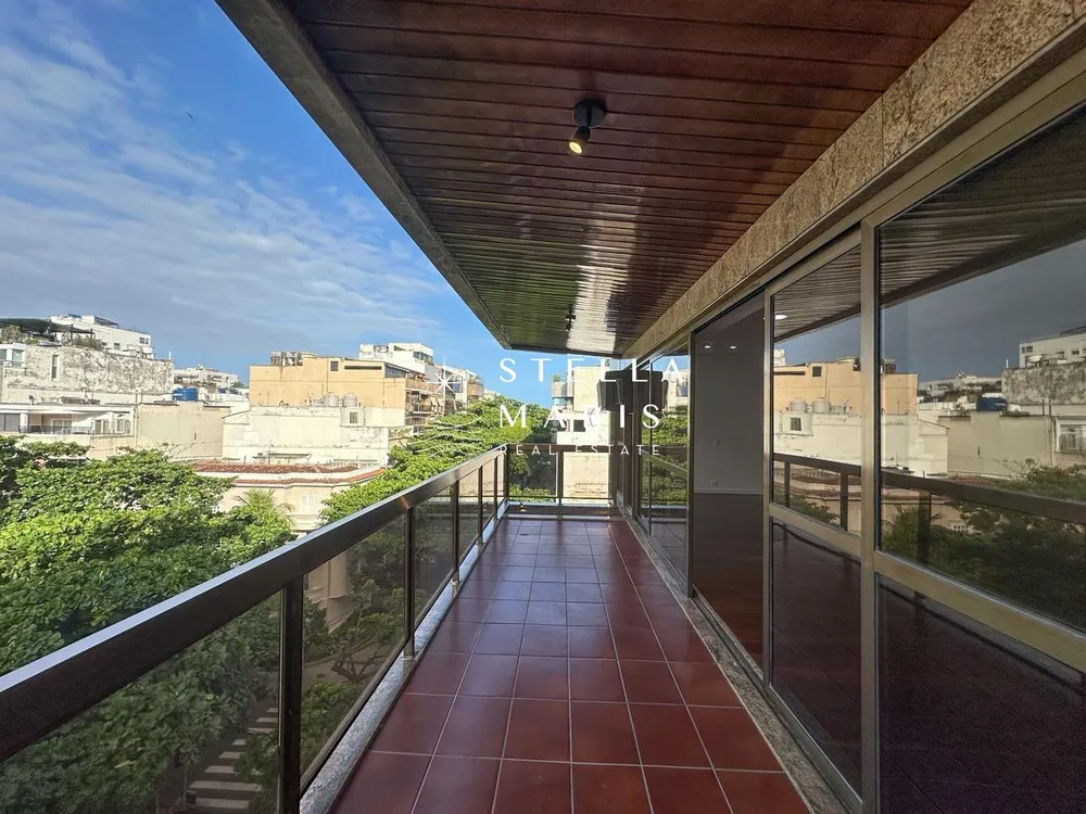 Apartamento, 4 quartos, 227 m² - Foto 1