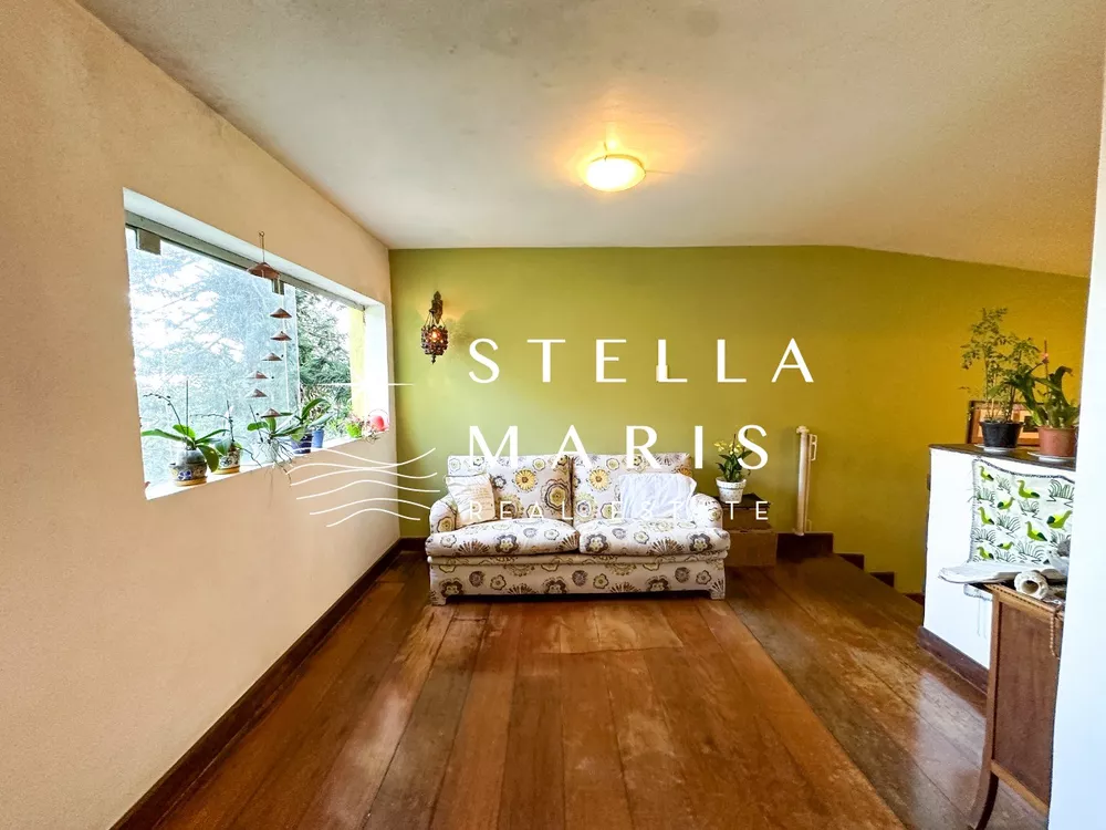 Casa, 4 quartos, 250 m² - Foto 1