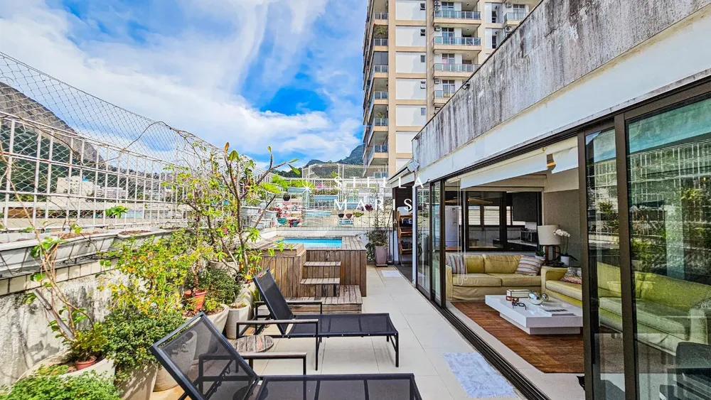 Cobertura, 3 quartos, 263 m² - Foto 4