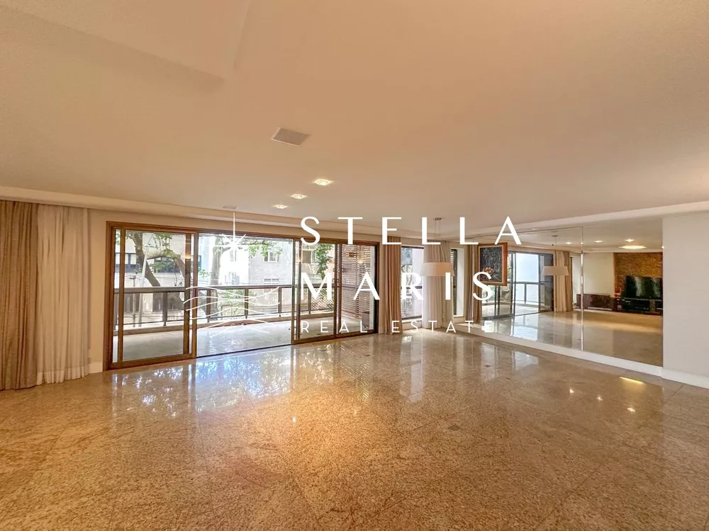 Apartamento, 4 quartos, 216 m² - Foto 1