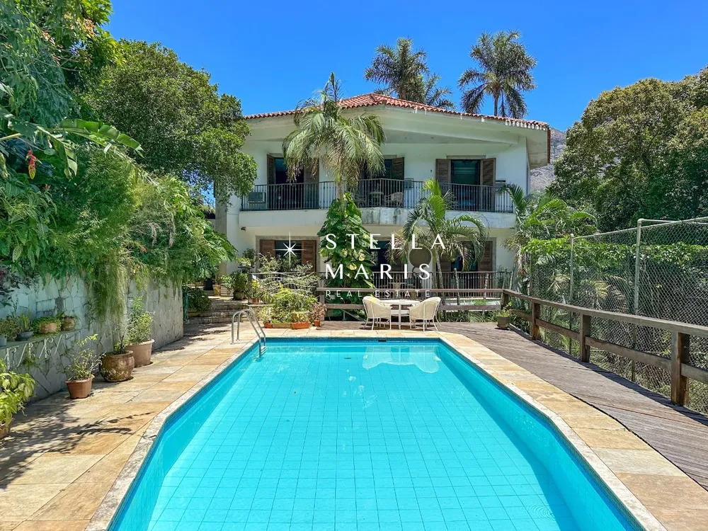 Casa, 6 quartos, 1135 m² - Foto 1