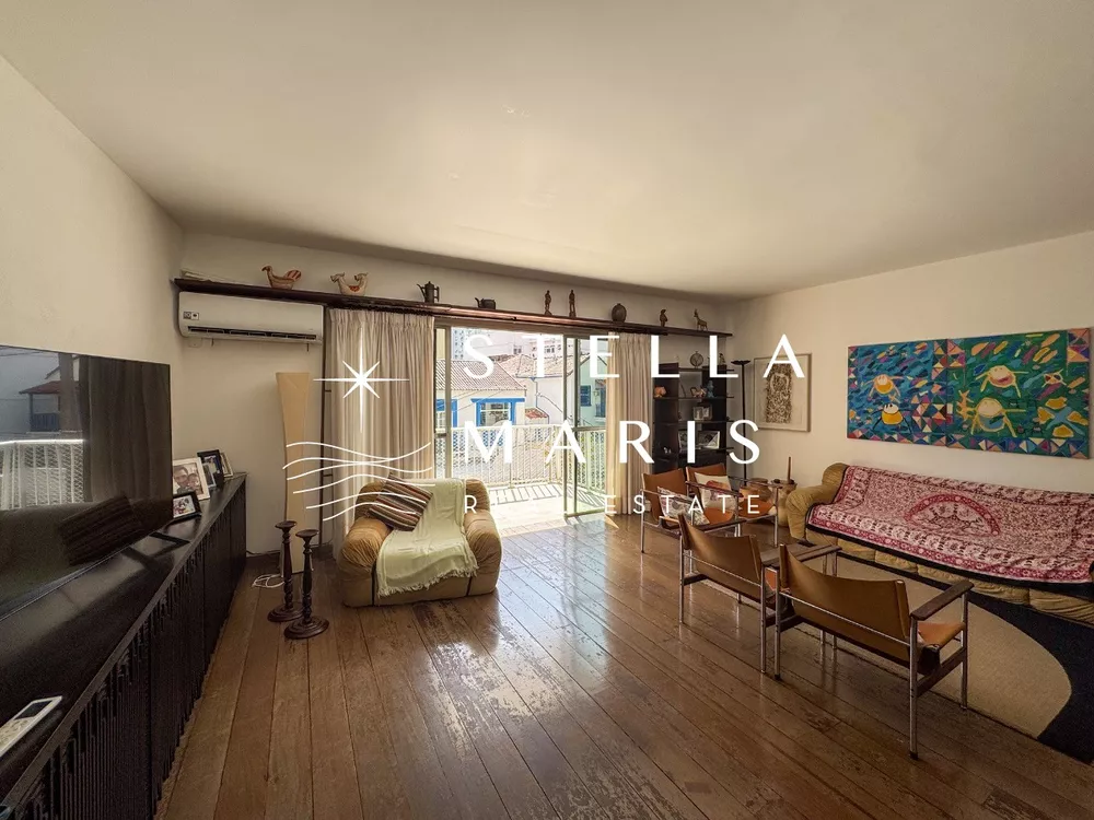 Apartamento, 3 quartos, 155 m² - Foto 1