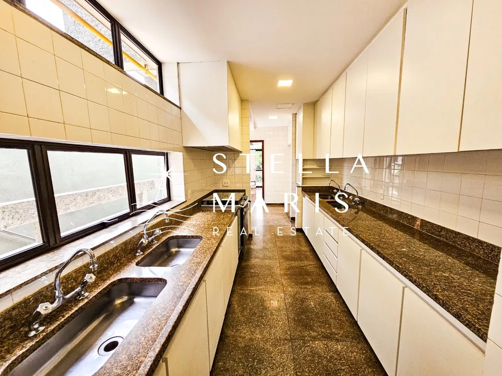 Casa, 4 quartos, 950 m² - Foto 1