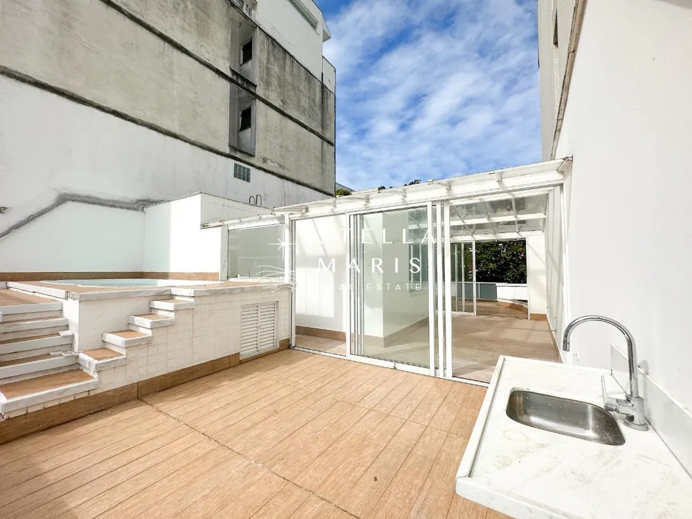 Cobertura, 3 quartos, 280 m² - Foto 1
