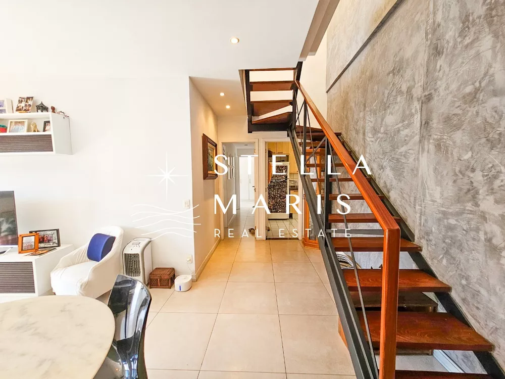 Cobertura, 3 quartos, 239 m² - Foto 1