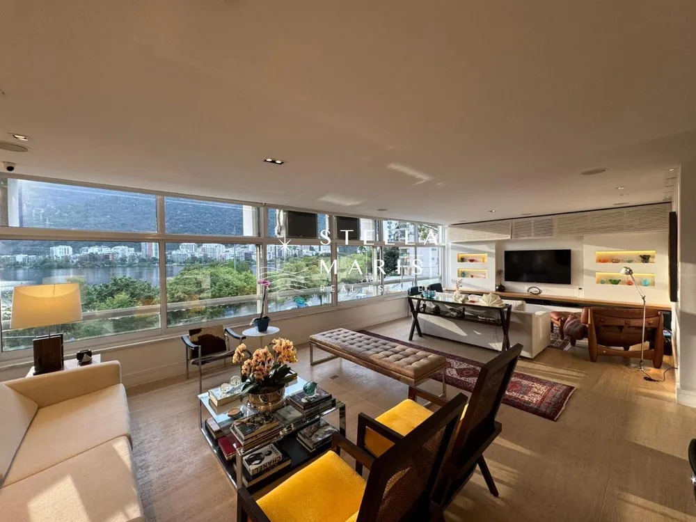 Apartamento, 4 quartos, 210 m² - Foto 1