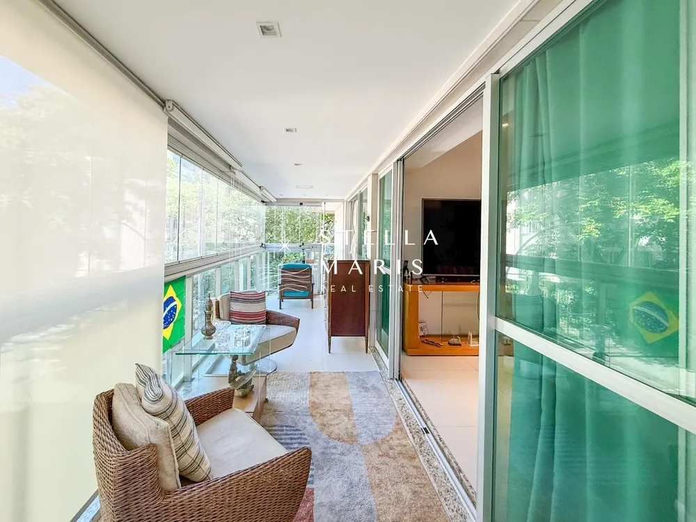 Apartamento, 3 quartos, 131 m² - Foto 1
